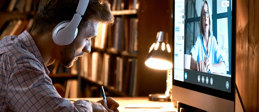 online teacher in virtual classroom